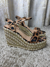 Load image into Gallery viewer, Natalie Summer Wedges Animal Print