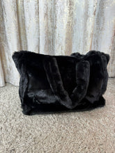 Load image into Gallery viewer, Teddy Bag Black
