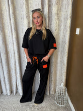 Load image into Gallery viewer, Tessa Set Black
