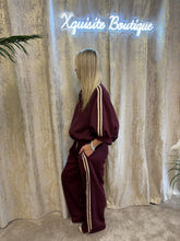 Load image into Gallery viewer, Yasmin Sports Set Burgundy
