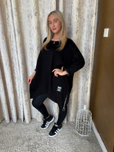 Load image into Gallery viewer, Zoey Sweatshirt Black
