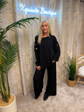 Load image into Gallery viewer, Bonnie Long Sleeve Set Black
