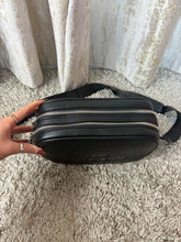 Load image into Gallery viewer, Tote Bag Black
