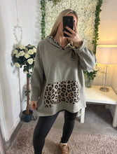 Load image into Gallery viewer, Leona Hooded Sweatshirt Beige
