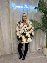 Load image into Gallery viewer, Scarlett Coat
