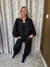 Load image into Gallery viewer, Poppy Zip Set Black
