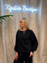 Load image into Gallery viewer, Hallie Sweatshirt Black
