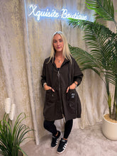 Load image into Gallery viewer, Lila Waterproof Jacket
