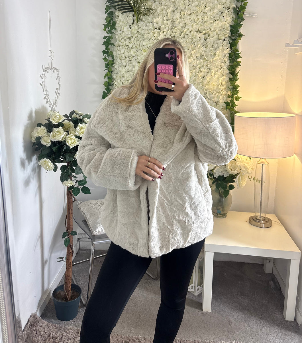 Elena Coat Cream