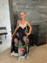 Load image into Gallery viewer, Macy Dress Black
