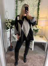 Load image into Gallery viewer, Arabella Jumper Black
