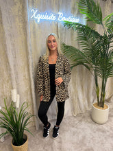Load image into Gallery viewer, Animal Print Blazers
