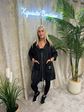 Load image into Gallery viewer, Lila Waterproof Jacket
