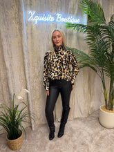 Load image into Gallery viewer, Hannah Shirt
