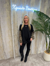 Load image into Gallery viewer, Talia Sweatshirt
