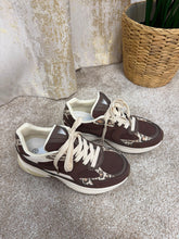 Load image into Gallery viewer, Willow Trainers Brown

