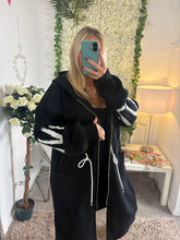 Load image into Gallery viewer, Love Coat Black
