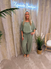 Load image into Gallery viewer, Evie Set Khaki
