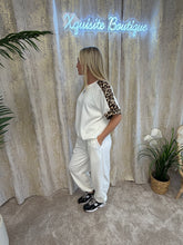 Load image into Gallery viewer, Amber Set White
