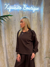 Load image into Gallery viewer, Hallie Sweatshirt Brown
