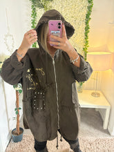 Load image into Gallery viewer, Harper Hooded Jacket Brown
