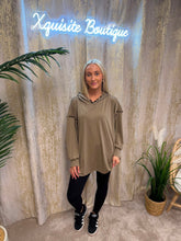 Load image into Gallery viewer, Rowan Hoodie Taupe
