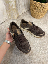 Load image into Gallery viewer, Chloe Trainers
