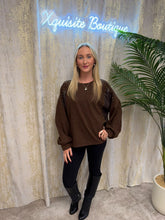 Load image into Gallery viewer, Daisy Sweatshirt
