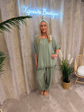 Load image into Gallery viewer, Evie Set Khaki
