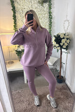 Load image into Gallery viewer, New York 1/4 Zip Purple
