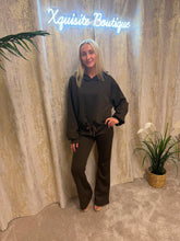 Load image into Gallery viewer, Holly Hoodie Set Brown
