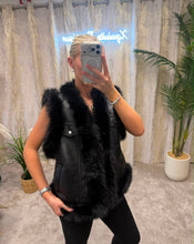 Load image into Gallery viewer, Mabel Gilet Black
