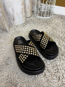 Sarah Sliders Black