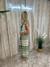 Load image into Gallery viewer, Leah Set Green
