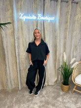 Load image into Gallery viewer, Sophie Sport Set Black
