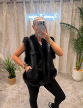Load image into Gallery viewer, Mabel Gilet Black

