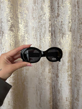 Load image into Gallery viewer, XB Sunglasses Black
