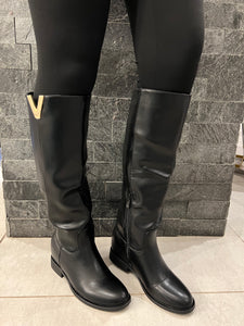 Xquisite V Boots