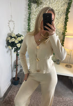 Load image into Gallery viewer, Lilly Sale Set Beige
