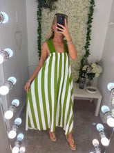 Load image into Gallery viewer, Sammie Dress Green
