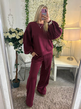 Load image into Gallery viewer, Willow Set Burgundy
