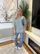 Load image into Gallery viewer, Martini T-shirt Grey
