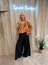 Load image into Gallery viewer, Sienna Blouse Orange
