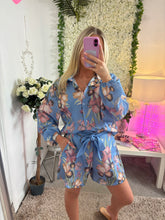 Load image into Gallery viewer, Livia short set blue
