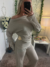 Load image into Gallery viewer, Sophie Set Tan
