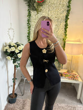 Load image into Gallery viewer, Lily Top Black
