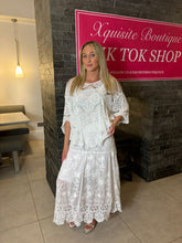 Load image into Gallery viewer, Harper Set White
