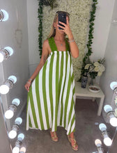 Load image into Gallery viewer, Sammie Dress Green
