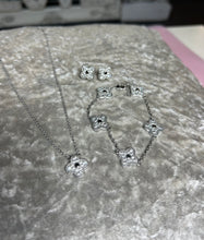 Load image into Gallery viewer, Xquisite Earrings Silver
