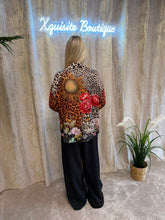 Load image into Gallery viewer, Sienna Blouse Animal Print

